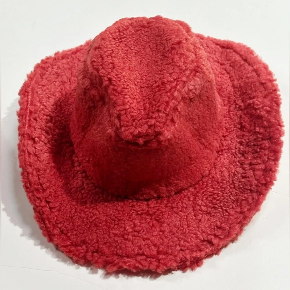 - SOLD - NEW UO Sherpa Cowboy Hat - Picture 2 of 5